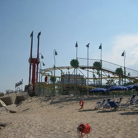 Nettuno Hotel 3*